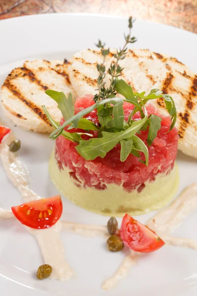 Fisk tartar — Stockfoto