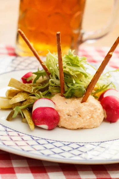 Obatzda is een delicatesse Beierse kaas — Stockfoto