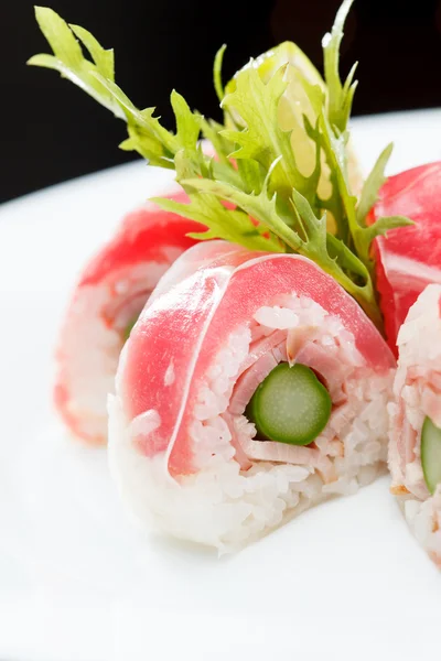 Sushi op het bord — Stockfoto