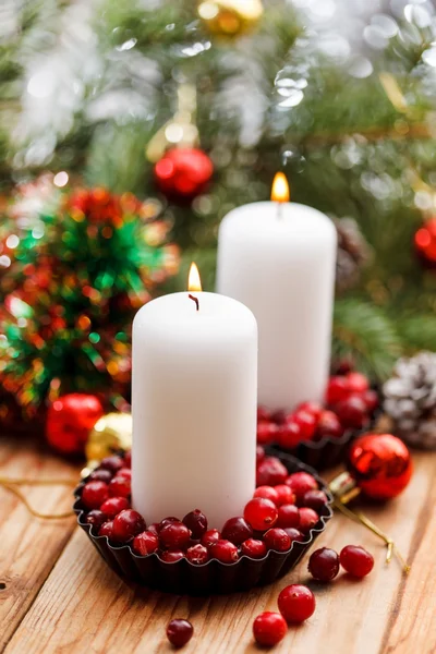 Decorazioni natalizie con candele — Foto Stock