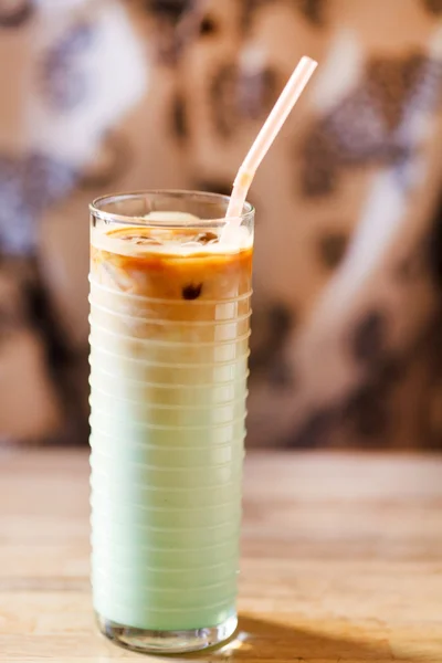 Café gelado com hortelã — Fotografia de Stock