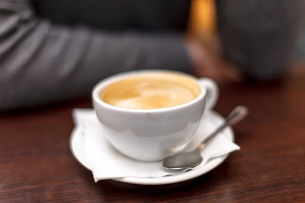 Capuchino en la taza — Foto de Stock