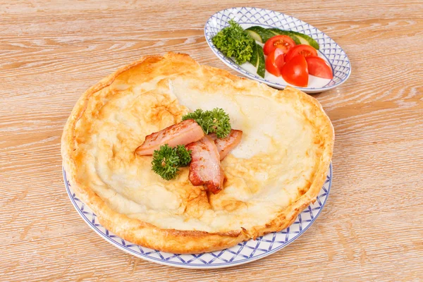 Big omelette — Stock Photo, Image