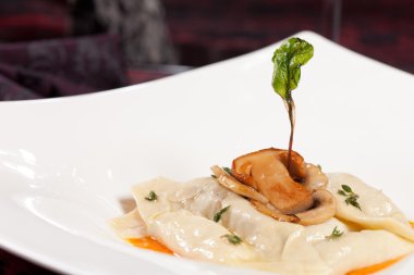 Mantarlı Ravioli