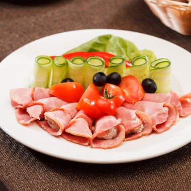 sebzeli etli meze