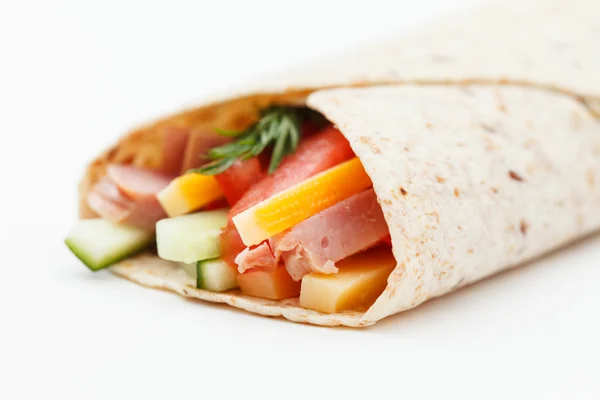 Tortilla met ham en groenten — Stockfoto