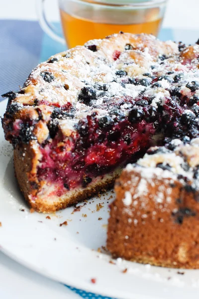 Ev yapımı berry kek — Stok fotoğraf