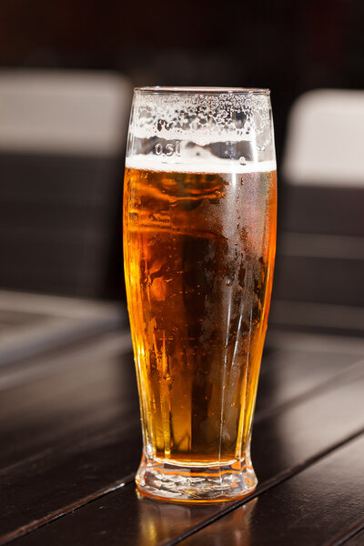 Стакан свежего пива
