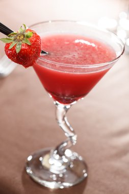Çilekli kokteyl