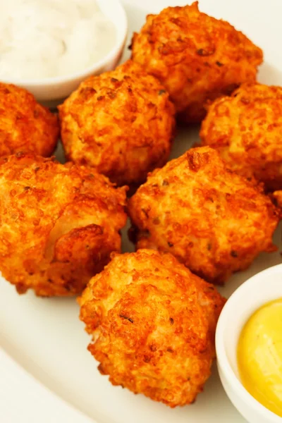 Cheese balls with sauce — Stock Photo, Image