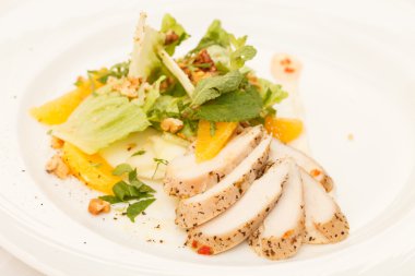 tavuk turuncu ve sebze ile