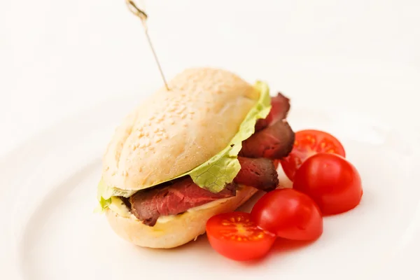 Burger with beef — Stock Photo, Image