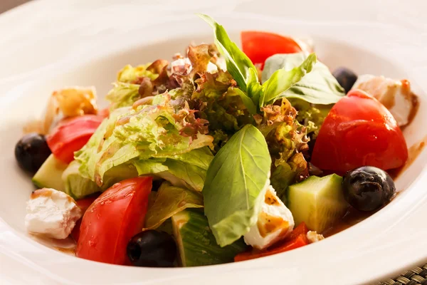 Griechischer Salat — Stockfoto