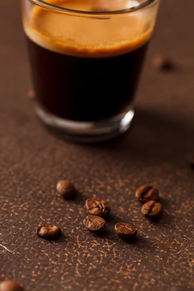 Coffee cup and beans — Stock Photo, Image