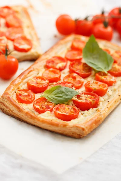 Quiche with tomato and ricotta — Stock Photo, Image