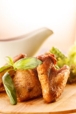 Soslu Tavuk kanat ızgara