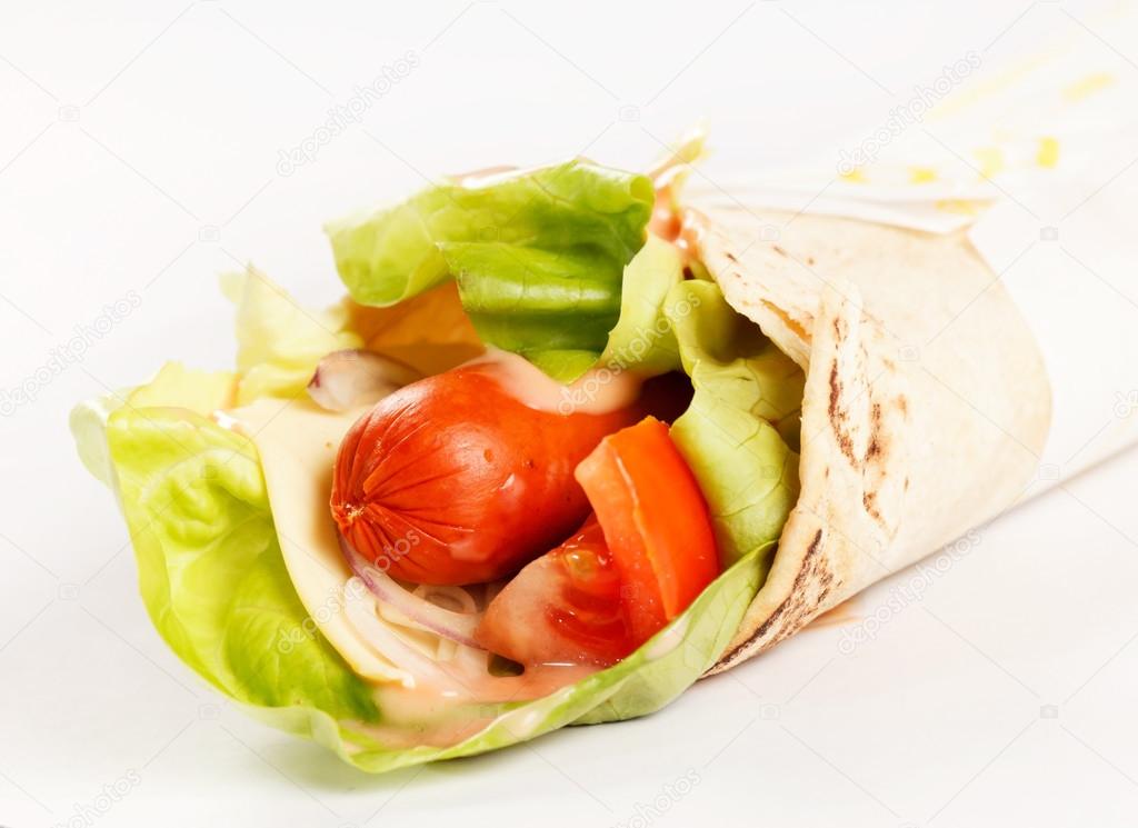 Tortilla with sausage and vegetables