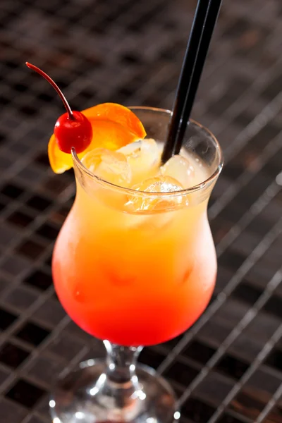 Cocktail au bar — Photo
