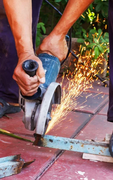 Metal sawing — Stock Photo, Image