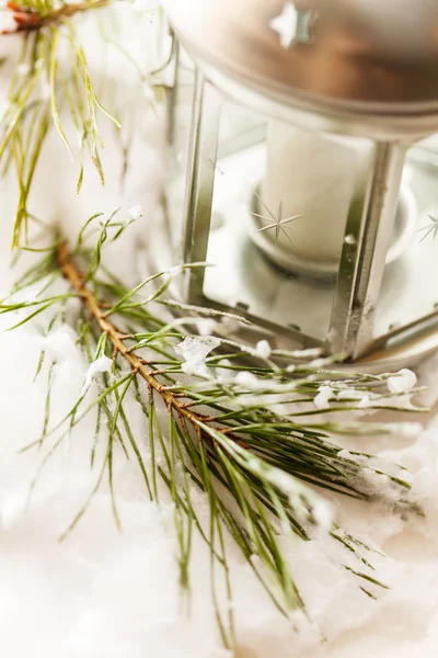 Decoración de mesa de Navidad con vela — Foto de Stock