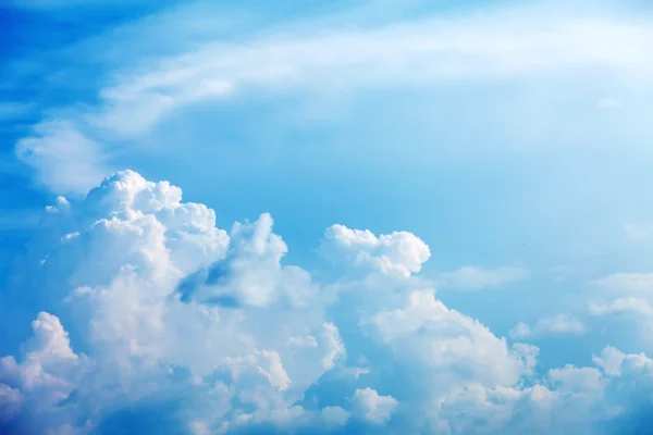 Blue sky with clouds — Stock Photo, Image