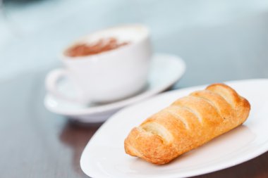 puf böreği ile kahve