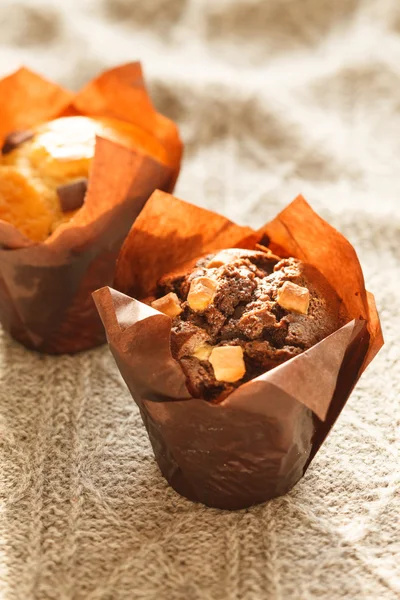 Cakes with chocolate — Stock Photo, Image