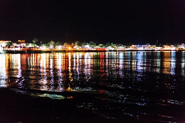 Praia à noite — Fotografia de Stock