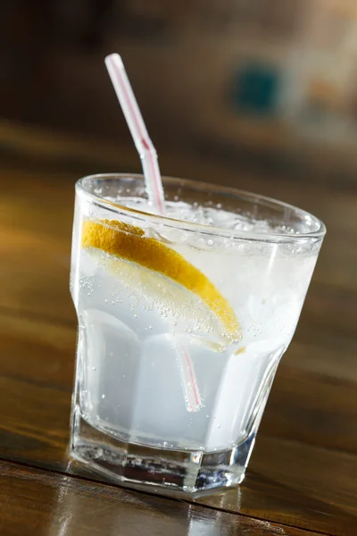 Cocktail in de bar — Stockfoto