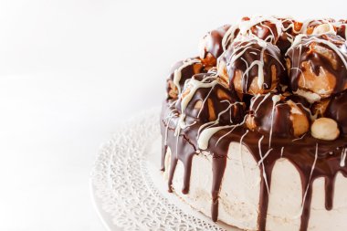 Doğum günü pastası