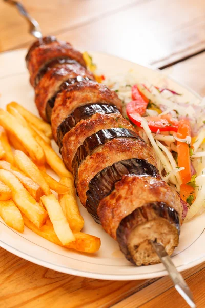 Kebab sur brochettes — Photo