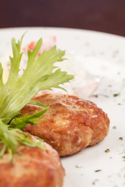 Cutlets with potatoes — Stock Photo, Image