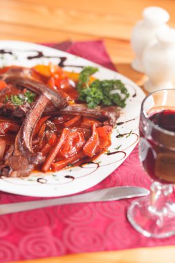 sebzeli ızgara kaburga