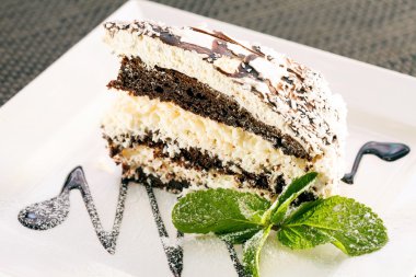 Hindistan cevizli kek