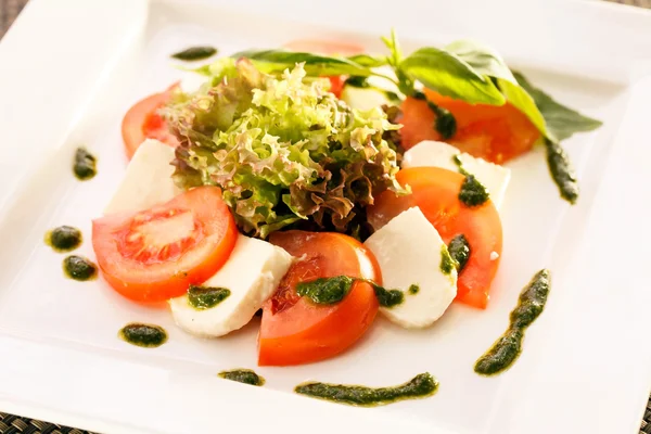 Caprese-Salat — Stockfoto