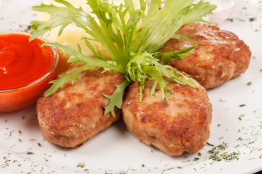 Patates ile Beşamel sos