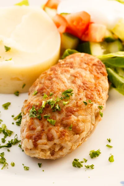 Cutlet with mashed potatoes — Stock Photo, Image