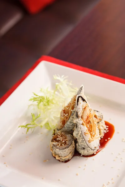 Savoureux sushi — Photo