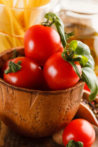 Tomates frescos — Foto de Stock