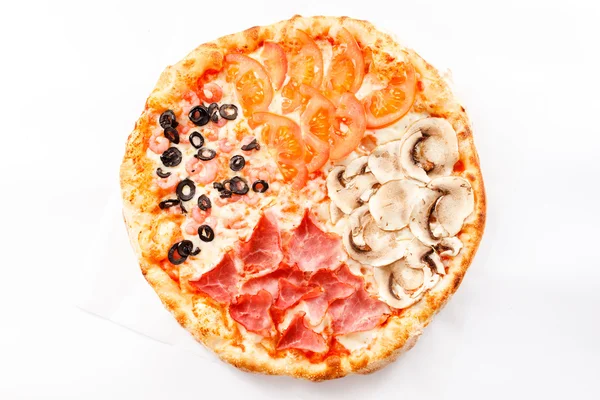 Pizza salame piccante — Foto Stock