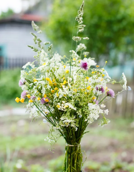 Bukiet kwiaty jasne — Zdjęcie stockowe