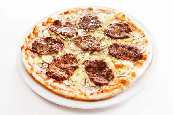 Pizza com carne bovina — Fotografia de Stock