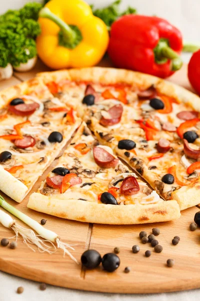 Högsta pizza — Stockfoto