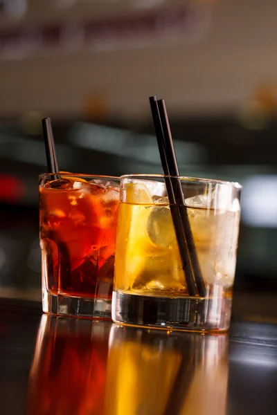 Cocktail in the bar — Stock Photo, Image