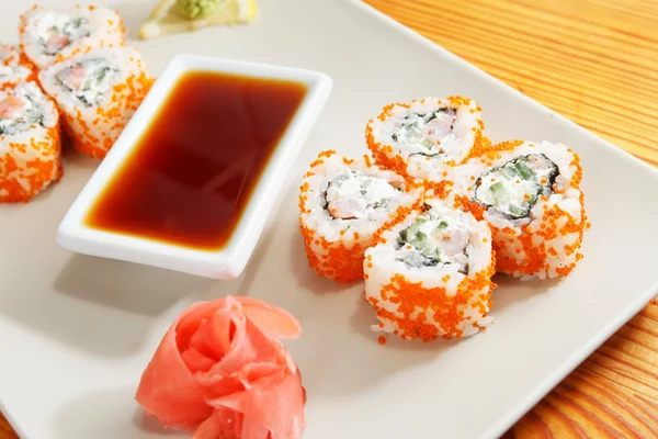 Leckeres Sushi — Stockfoto