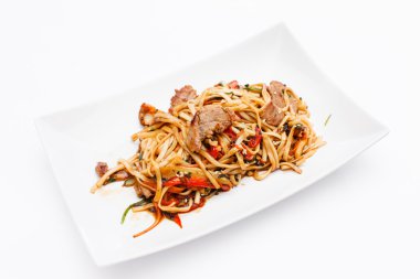 et ve sebzeli erişte.