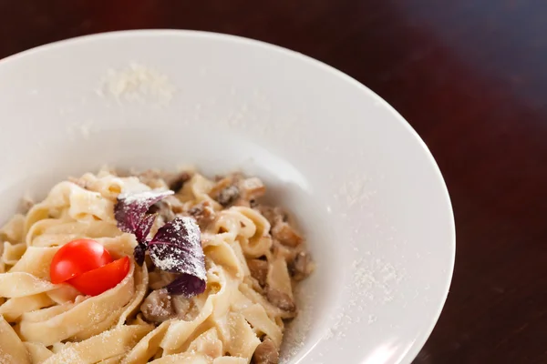 Pasta met kaas — Stockfoto