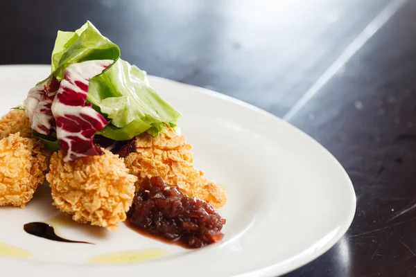 Chicken nuggets with salad — Stock Photo, Image