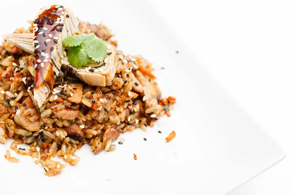 Karides ile kahverengi pirinç — Stok fotoğraf