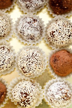 ev yapımı truffles